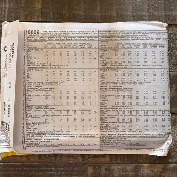 "Clown Costumes" ©2001 McCall's Costumes Sewing Pattern # MP348 Boy/Girl 5-6 - Picture 3 of 3